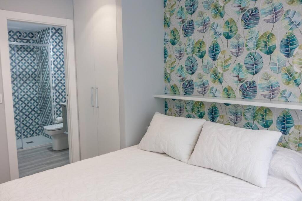Sakura Homes Ponferrada Centro 8 Plazas Екстериор снимка